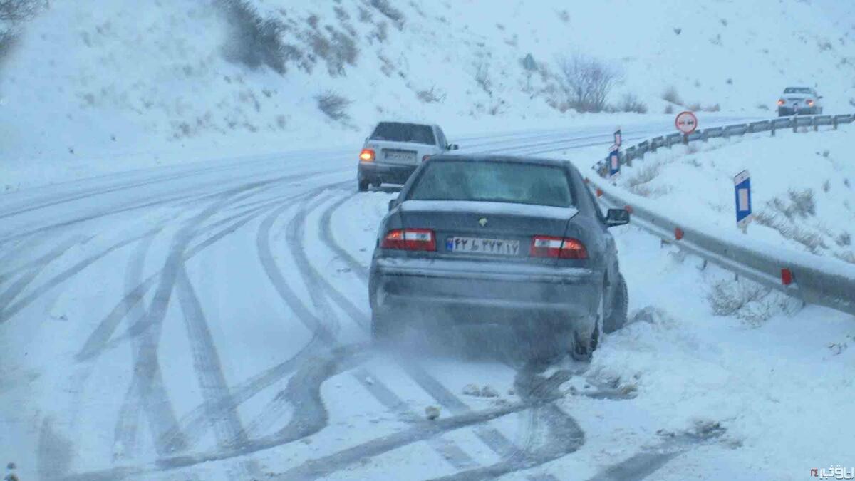 تردد در محور‌های شمالی کشور روان است/برخی محور‌های شریانی مسدود شد